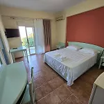 Olivet Hotel