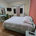 Olivet Hotel