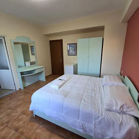 Hotel Olivet Vlore